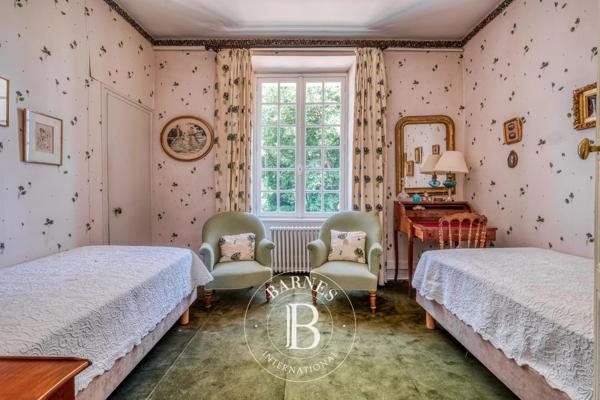 Provins, Propriété 6 Chambres -  438 m² à vendre