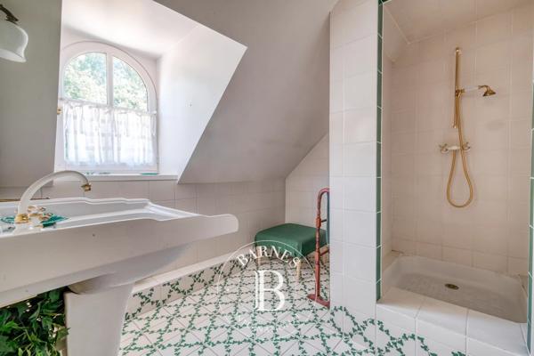 Provins, Propriété 6 Chambres -  438 m² à vendre