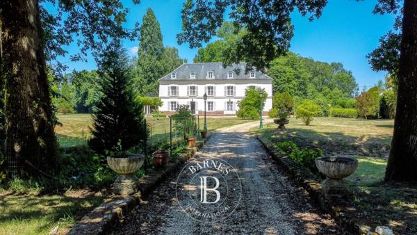 Provins, Propriété 6 Chambres -  438 m² à vendre