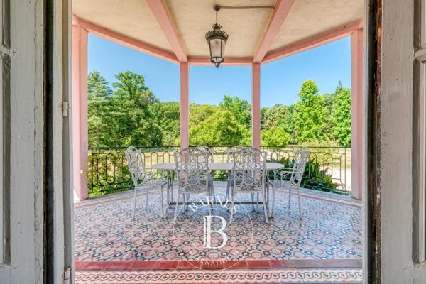 Provins, Propriété 6 Chambres -  438 m² à vendre