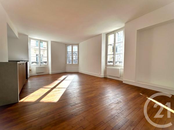 Appartement F4 à vendre  4 pièces - 90,54 m2 ETAMPES - 91