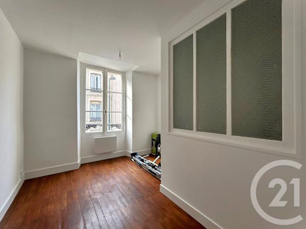 Appartement F4 à vendre  4 pièces - 90,54 m2 ETAMPES - 91