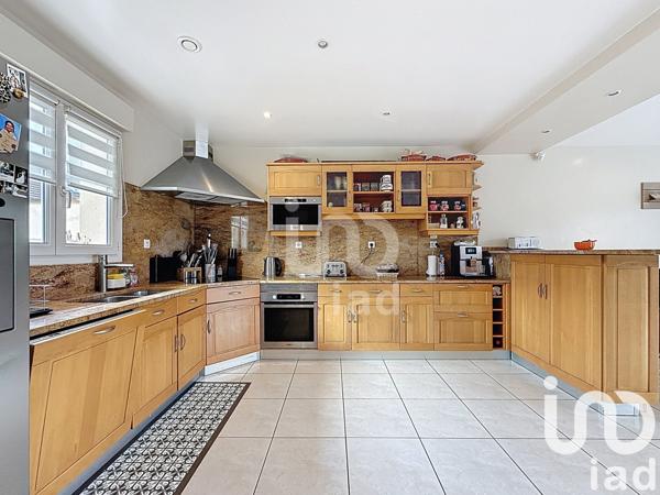 Maison à vendre 6 pièces 135 m² Lagny-sur-Marne