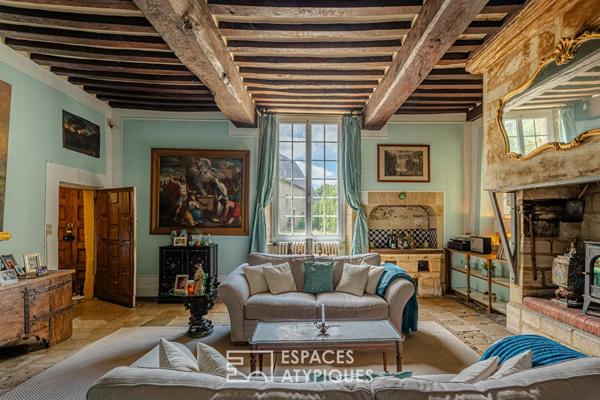 Ancien manoir dans un écrin de verdure