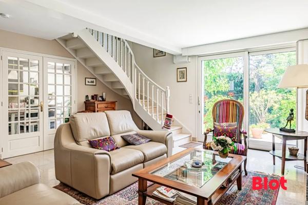 Maison 5 pièce(s)