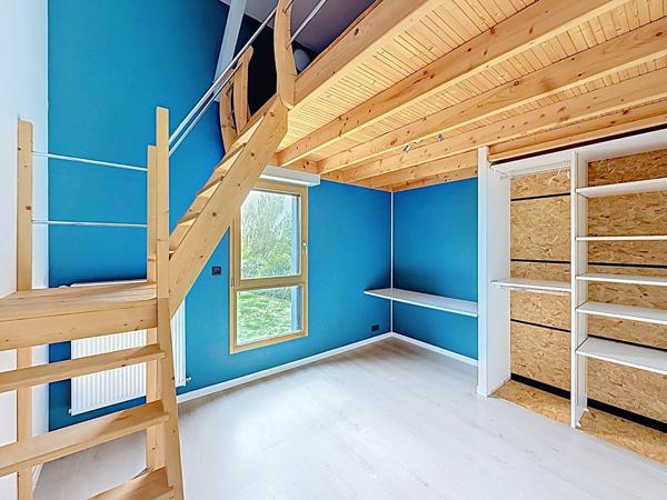 Maison Meslay Du Maine 7 pièce(s) 186 m2