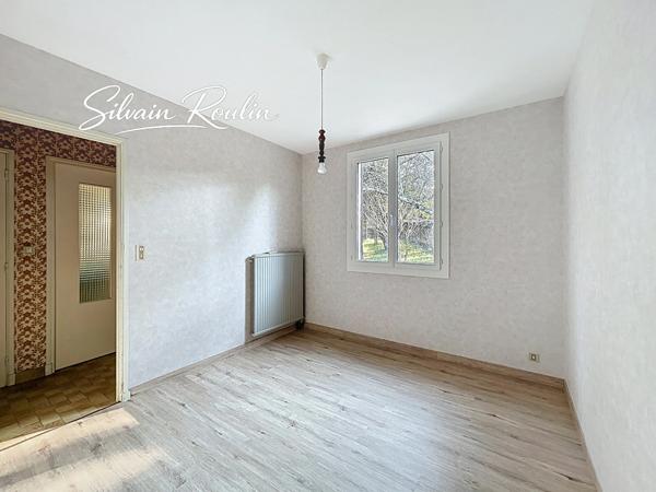 Maison familiale 145m² avec grand terrain et vue dégagée – Bourg-Saint-Andéol (07)