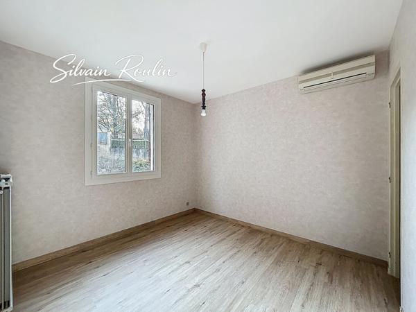 Maison familiale 145m² avec grand terrain et vue dégagée – Bourg-Saint-Andéol (07)