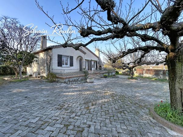 Maison familiale 145m² avec grand terrain et vue dégagée – Bourg-Saint-Andéol (07)