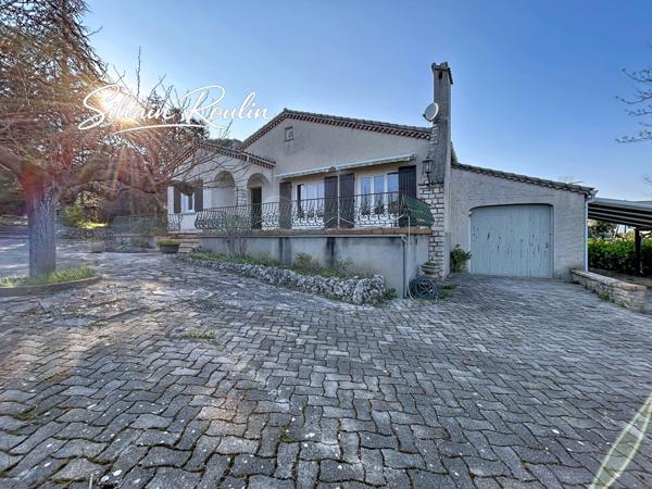 Maison familiale 145m² avec grand terrain et vue dégagée – Bourg-Saint-Andéol (07)
