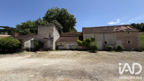 Maison à vendre 10 pièces 263 m² Dangé-Saint-Romain