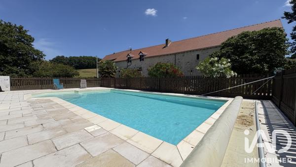 Maison à vendre 10 pièces 263 m² Dangé-Saint-Romain