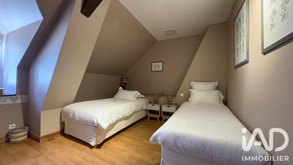 Maison à vendre 10 pièces 263 m² Dangé-Saint-Romain