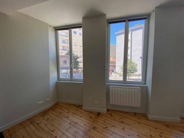 Appartement 1 pièce                                        - 42000 Saint-Étienne Réf : 12614