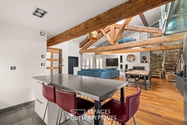 Duplex ancien rénové dans le centre Vienne