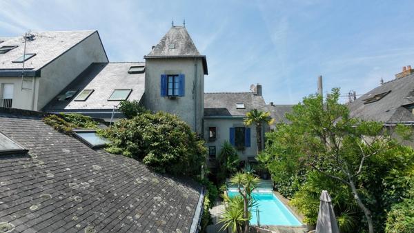 Maison traditionnelle en pierre du XIX ème siècle