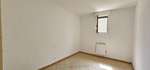 Maison de198 m² comprenant 2 appartements indépendants.