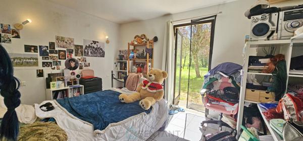 Maison de198 m² comprenant 2 appartements indépendants.