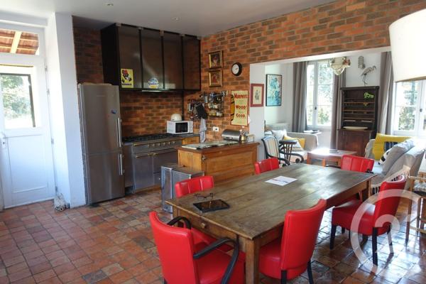Maison à vendre  12 pièces - 222,52 m2 BOISSY ST LEGER - 94