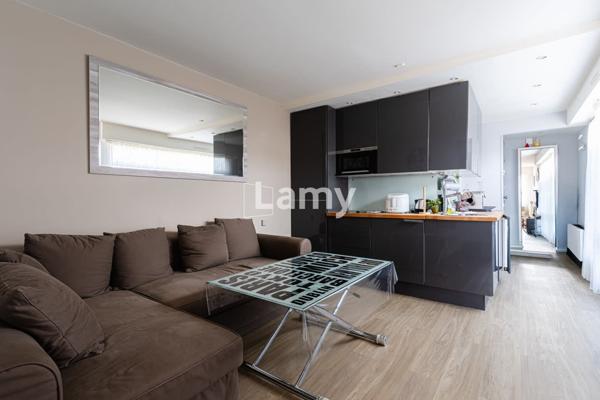 Appartement + annexe + parking