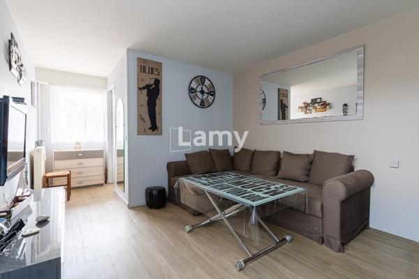 Appartement + annexe + parking