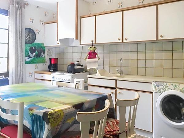 VENDU EN VIAGER occupé Femme 79 ans