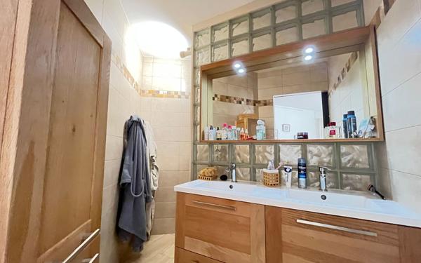 Appartement à vendre    5 pièces • 130,64 m2 La Rochelle