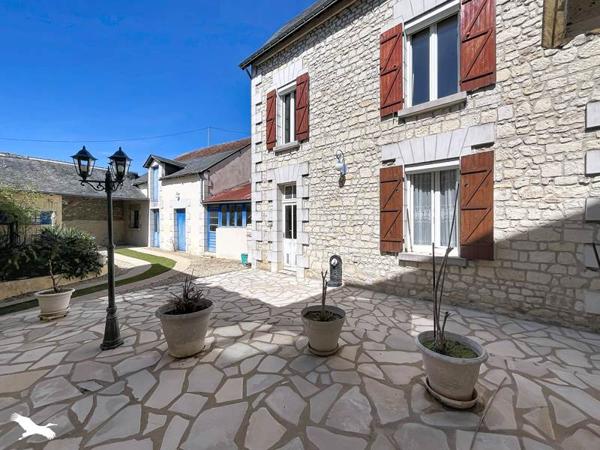 Maison à vendre 149 600 € Sainte-Maure-de-Touraine 6 p 160 m² DPE E