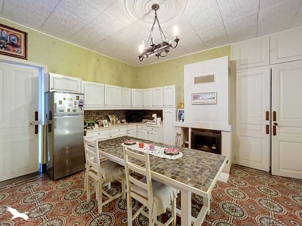 Maison à vendre 149 600 € Sainte-Maure-de-Touraine 6 p 160 m² DPE E