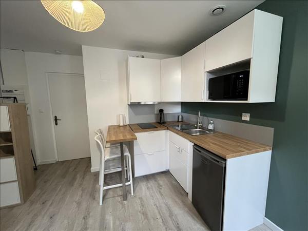 Appartement à louer |  ST JEAN D ANGELY |  1 pièce | 16 m²