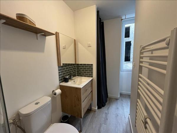 Appartement à louer |  ST JEAN D ANGELY |  1 pièce | 16 m²