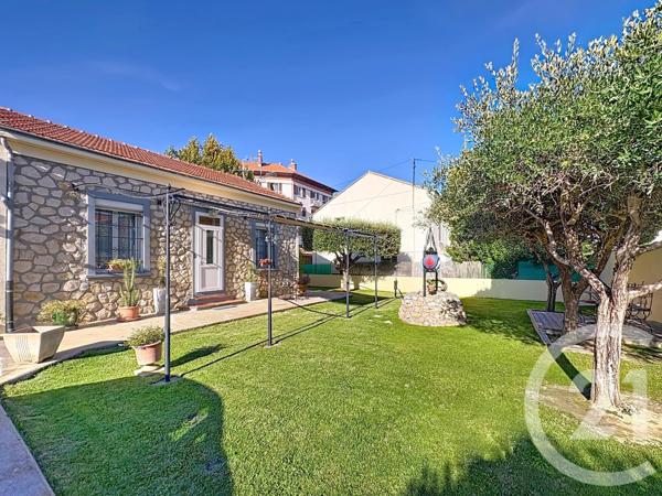 Maison à vendre  4 pièces - 94,78 m2 ARLES - 13