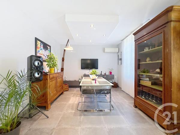 Maison à vendre  4 pièces - 94,78 m2 ARLES - 13