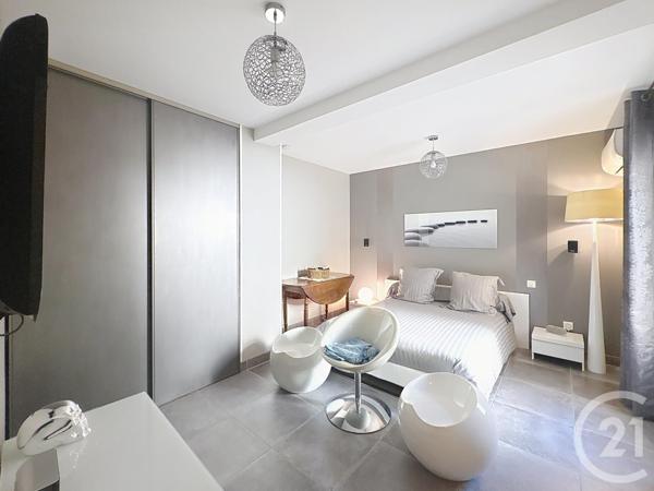 Maison à vendre  4 pièces - 94,78 m2 ARLES - 13