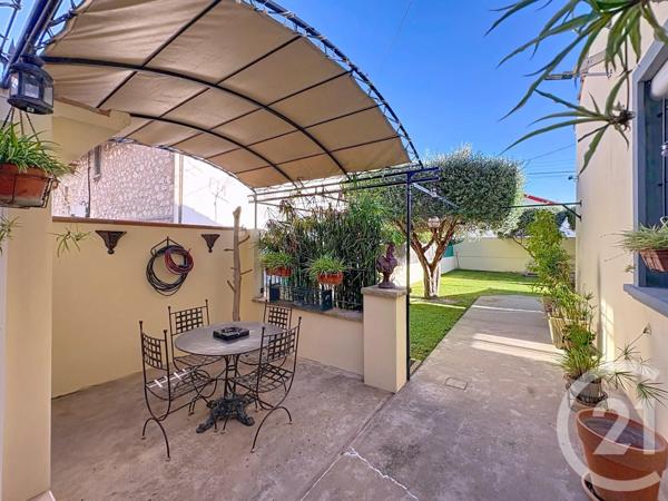 Maison à vendre  4 pièces - 94,78 m2 ARLES - 13