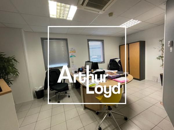 Bureaux à louer Castelnau-le-Lez grande terrasse et parking privatif