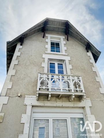 Maison à vendre 9 pièces 215 m² Mérigny