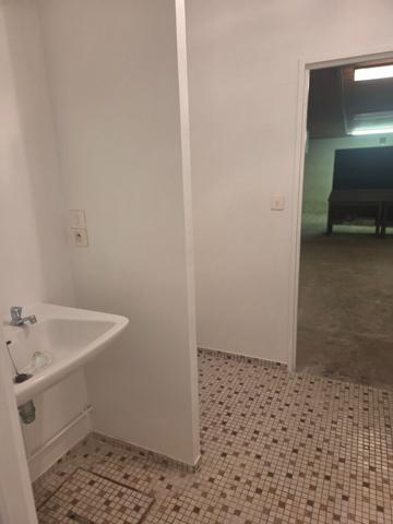 Local commercial 62.78 m2
