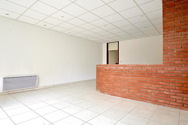 Local commercial 62.78 m2