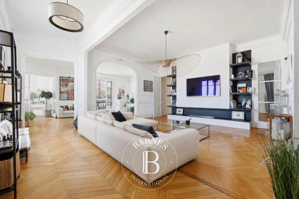 Paris 17ème, Appartement 4 Chambres -  256 m² à vendre