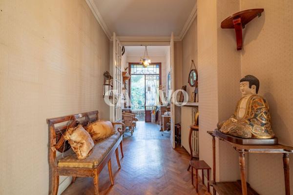 Vente Appartement 6 pièces de 204m² - 13008 Marseille