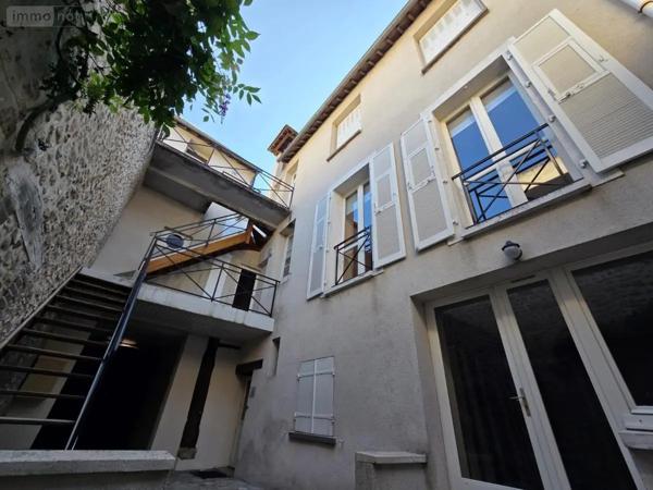 Achat - Immeuble Montargis 45200 270 m 2 157 m 2