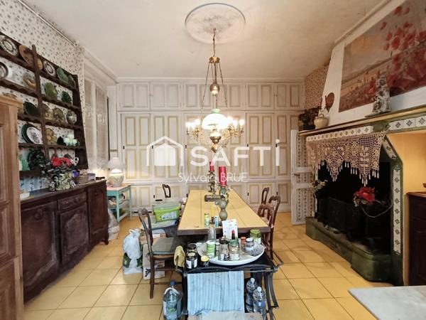 Château d'architecte, de type moderne "Anglais/Français"