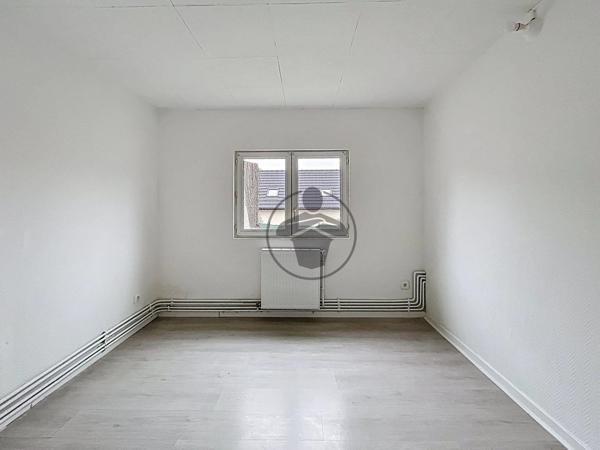 Vente Maison 4 pièces 61 m2 à Saint-Quentin