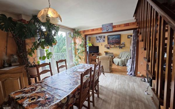 Maison à vendre    5 pièces •  Badaroux