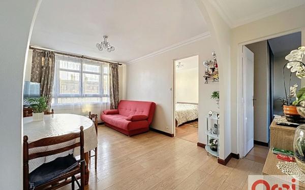 Appartement à vendre    3 pièces • 47,25 m2 Châtillon