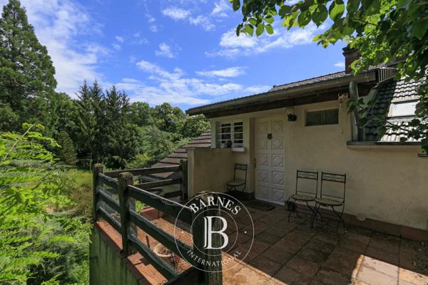 Bièvres, Maison 5 Chambres -  215 m² à vendre