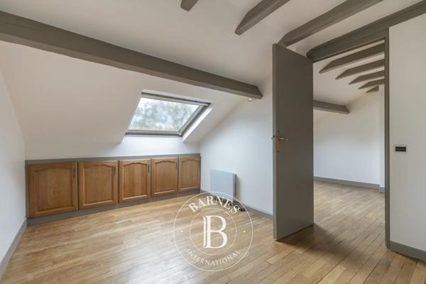Bièvres, Maison 5 Chambres -  215 m² à vendre