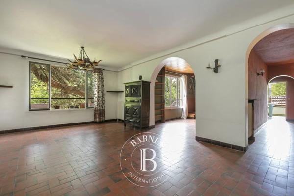 Bièvres, Maison 5 Chambres -  215 m² à vendre
