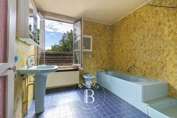 Bièvres, Maison 5 Chambres -  215 m² à vendre